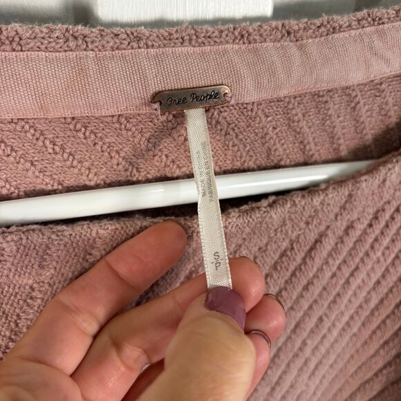 Free People I Can’t Wait Cropped Sweater - Picture 5 of 10